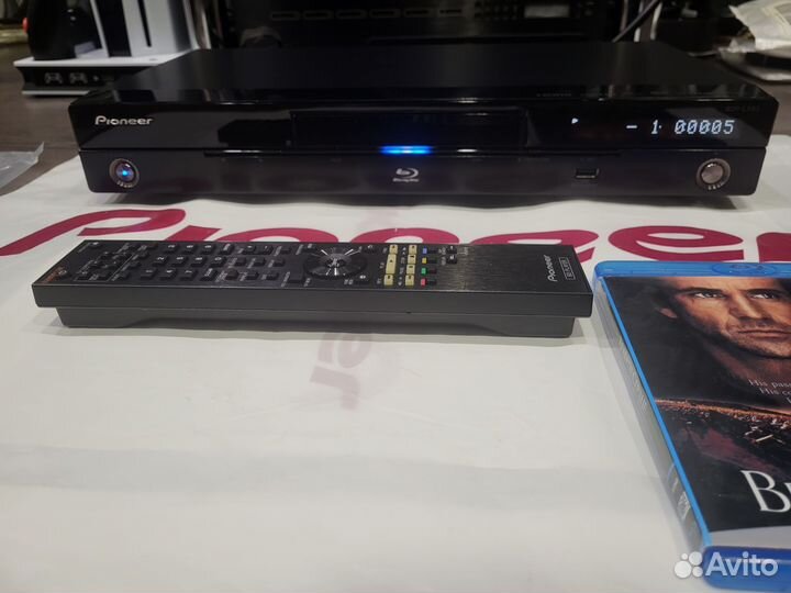 Blu-ray плеер Pioneer BDP-LX53