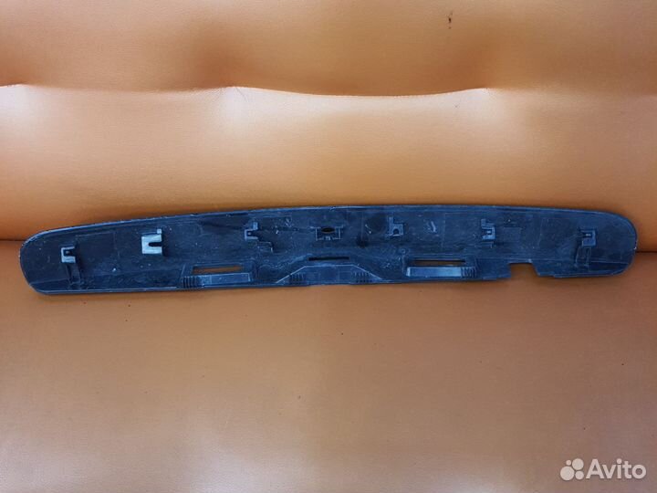 Накладка двери багажника для Nissan Qashqai (J10)