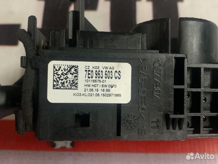 Блок подрулевых переключателей с круизом VW T6