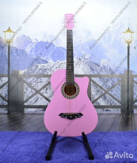 Гитара (новая) матовая, в заводской коробке