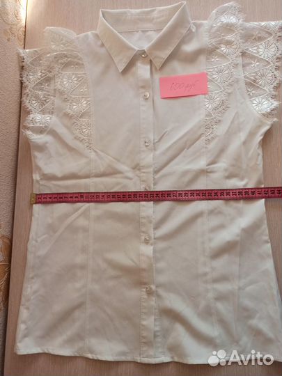 Продам школьную одежду для девочки