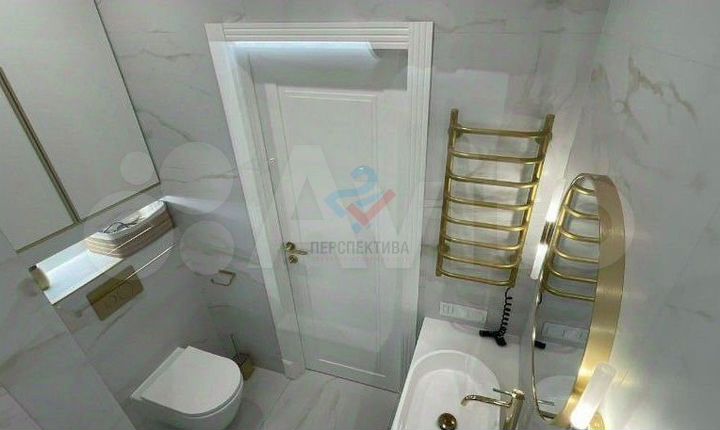 2-к. квартира, 64 м², 10/12 эт.