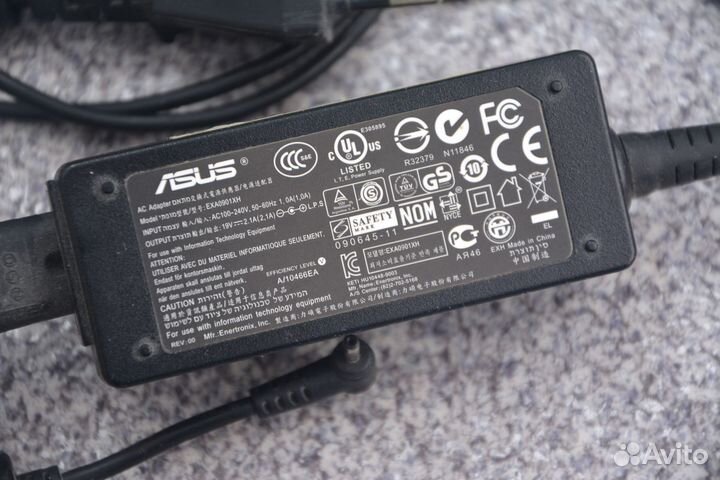 Asus Eee PC EXA0901XH блок питания 40Вт