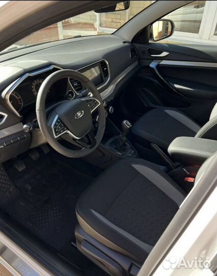 LADA Vesta 1.6 МТ, 2023, 1 001 км