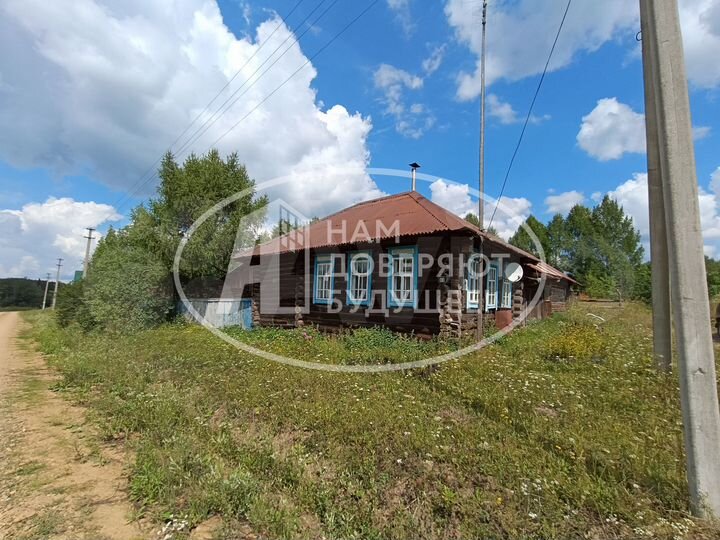 Дом 28,6 м² на участке 20 сот.