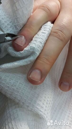 Обучение маникюру, педикюру, наращиванию ногтей