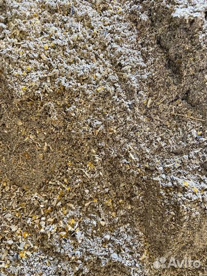 Комбикорм для свиней и коров