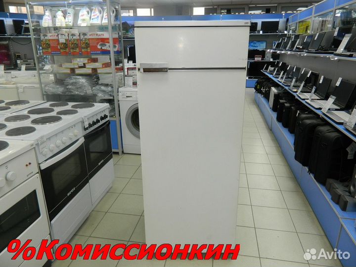 Холодильник б/у