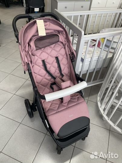 Коляска Carrello Bravo Crystal Pink CRL-8512
