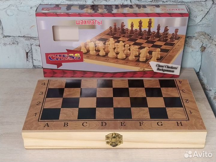 Шахматы 3 в 1 (шахматы/шашки/нарды)