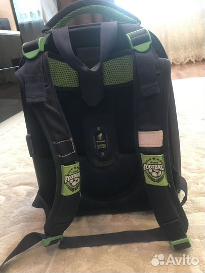 Школьный рюкзак