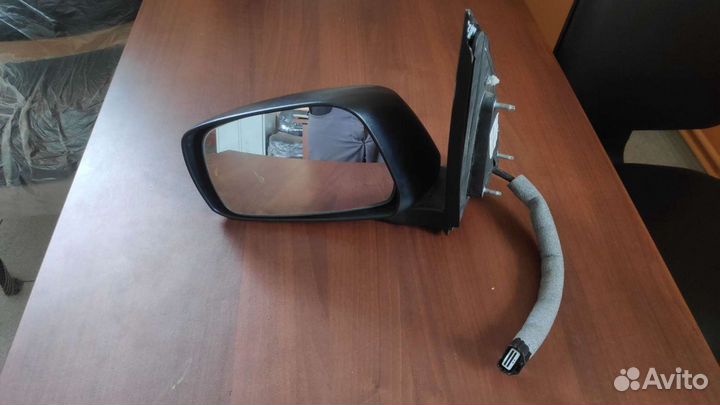 Зеркало левое nissan navara