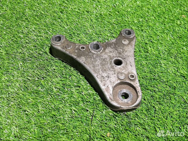 Кронштейн двигателя skoda fabia 1