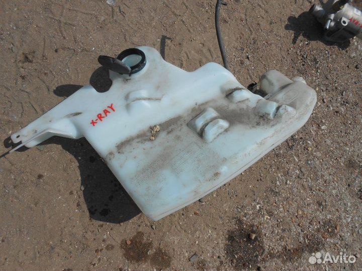 Бачок омывателя Лада X-Ray 21179 2018