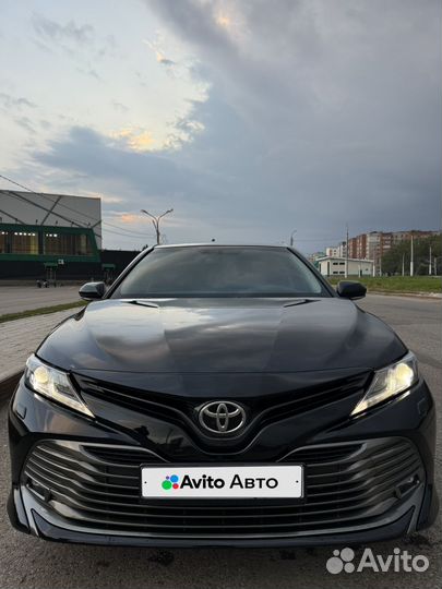 Toyota Camry 2.5 AT, 2019, 134 000 км