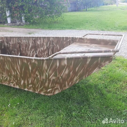 Лодка болотоход