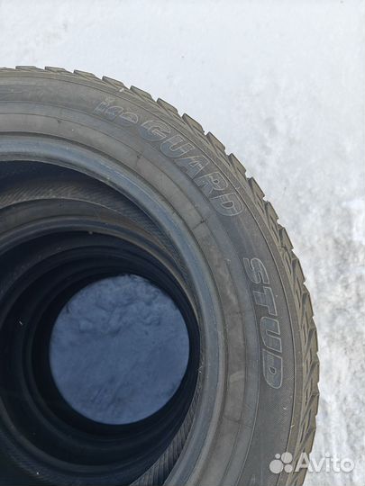 Yokohama Ice Guard Stud IG35 215/60 R17 100T