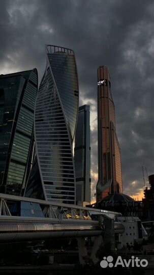 Официант неполный день