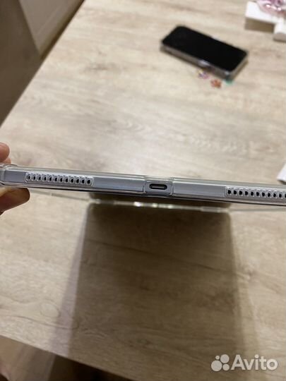 Чехол на iPad air 10.9 прозрачный