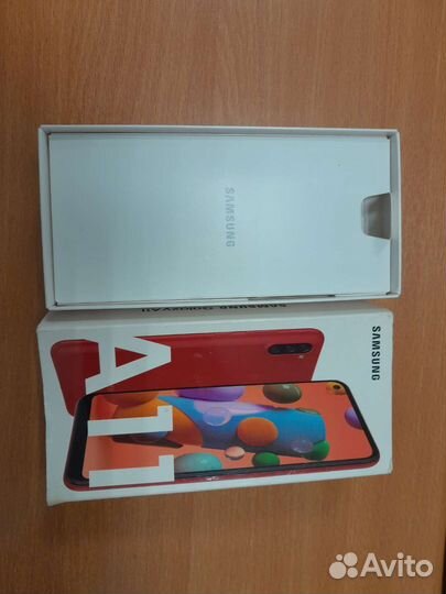 Коробки от телефона Самсунг