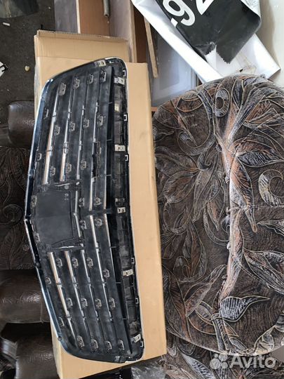 Решетка радиатора mercedes w221