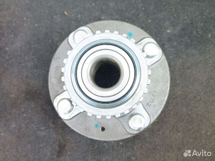 Ступица задняя всборе hyundai Coupe VI