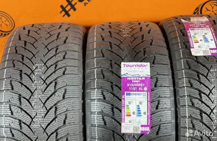 Tourador Ice Star TSW1 275/40 R21 и 315/35 R21 110W