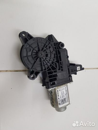 Моторчик стеклоподъемника передний левый