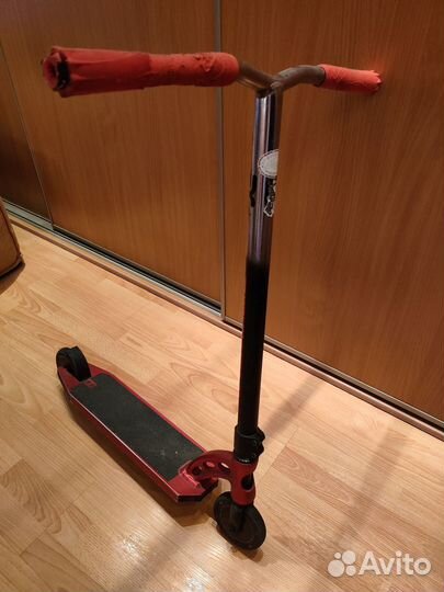 Трюковой самокат MGP scooter VX8
