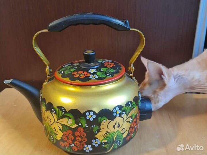 Электрический чайник с росписью СССР