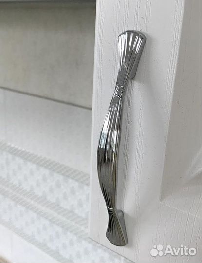 Современные кухни