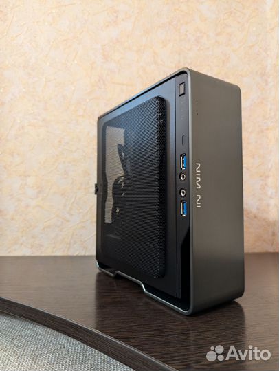 InWin Chopin (Titanium grey)