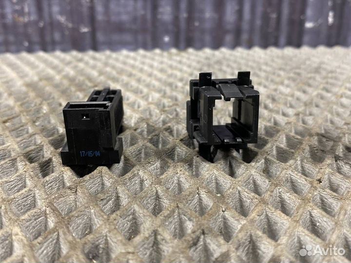 Концевик педали тормоза Bmw X5 E53 M54 2004