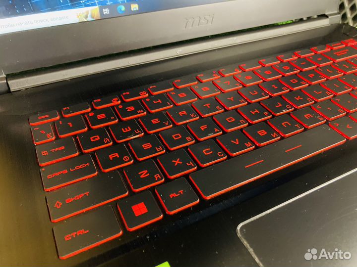 Ноутбук MSI 15.6