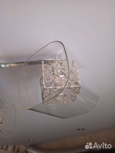 Люстра потолочная