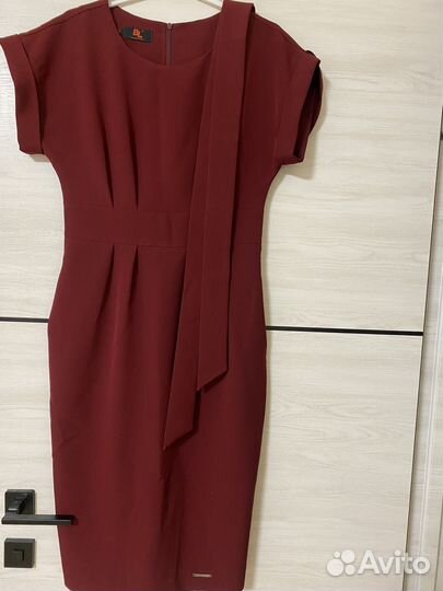 Платье женское