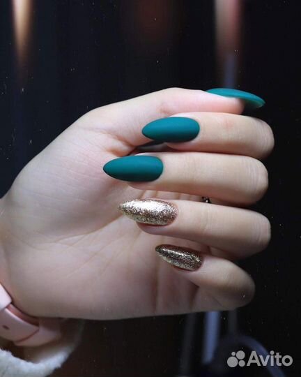 Маникюр с покрытием гель-лак