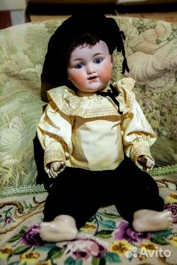 Антикварная кукла.Упитанный мальчик