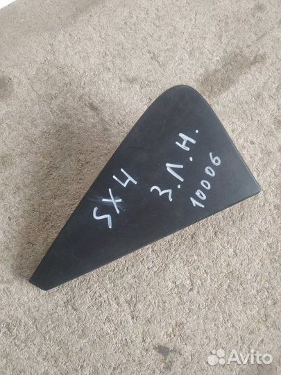 Накладка двери задняя левая Suzuki Sx4 2006-2016