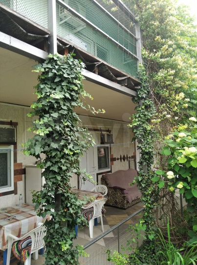 Комната 15 м² в > 9-к., 1/2 эт.