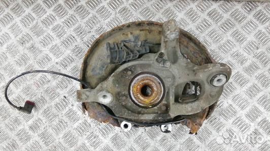 Ступица задняя левая mercedes benz C-class W204 (D