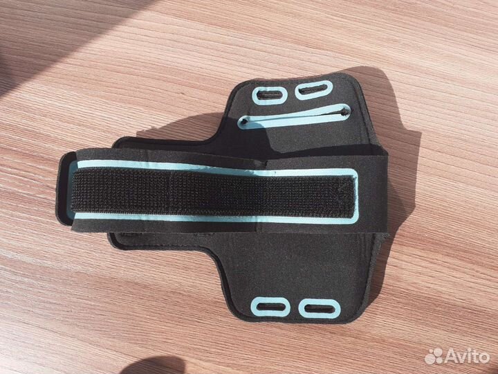 Чехол для телефона на руку