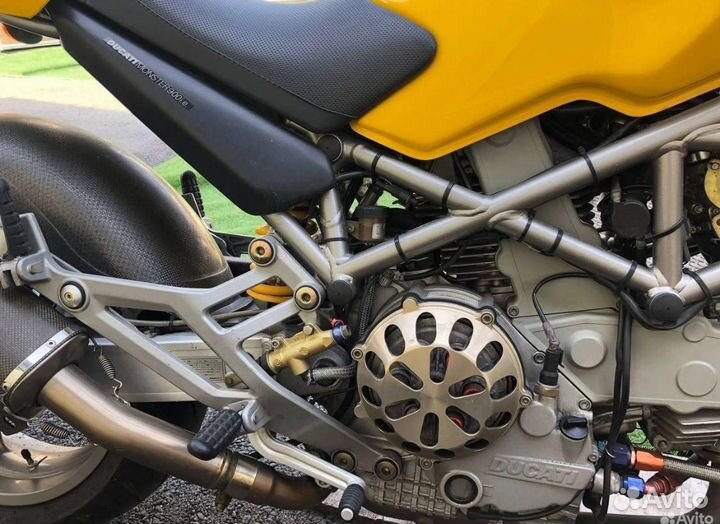 Ducati Monster 900 i e