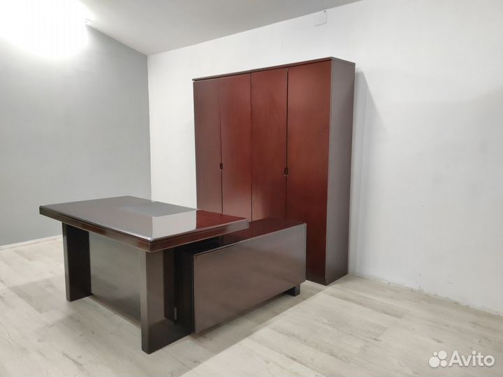 Кабинет руководителя (3 предмета) б/у 02019