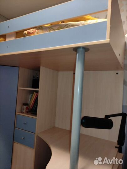 Кровать-чердак с матрасом,набор для детской М-85