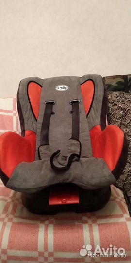 Автомобильное детское кресло