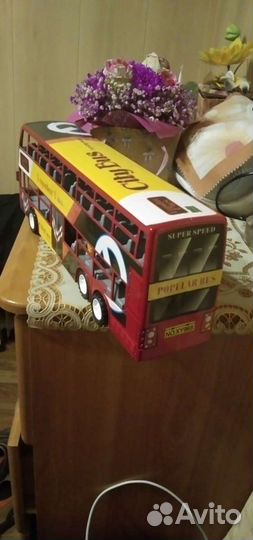 Большой автобус