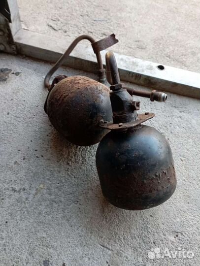 Mercedes 124, 210 универсал груша подкачки