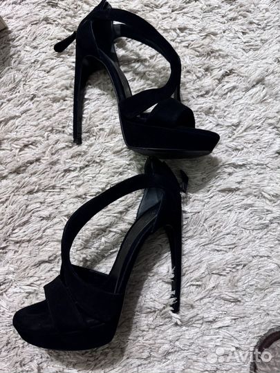 Босоножки alexander mcqueen
