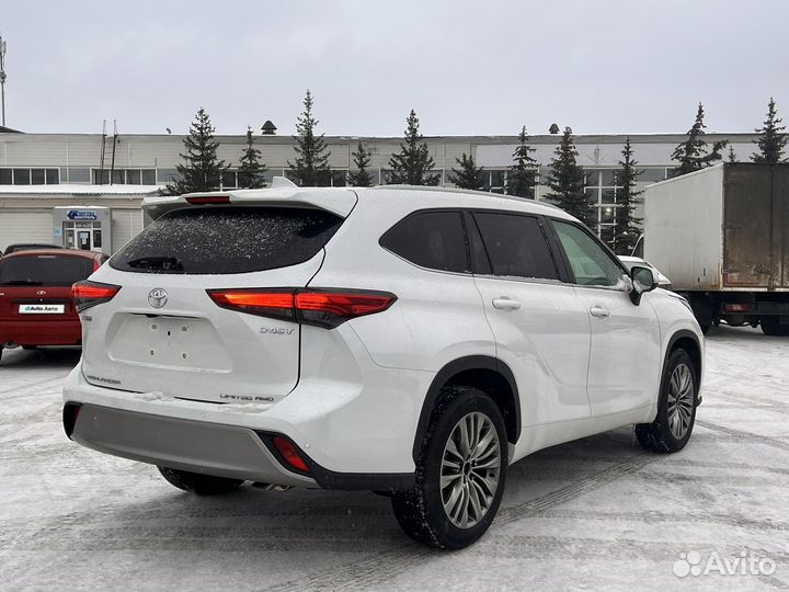 Toyota Highlander 2.0 AT, 2024, 17 км